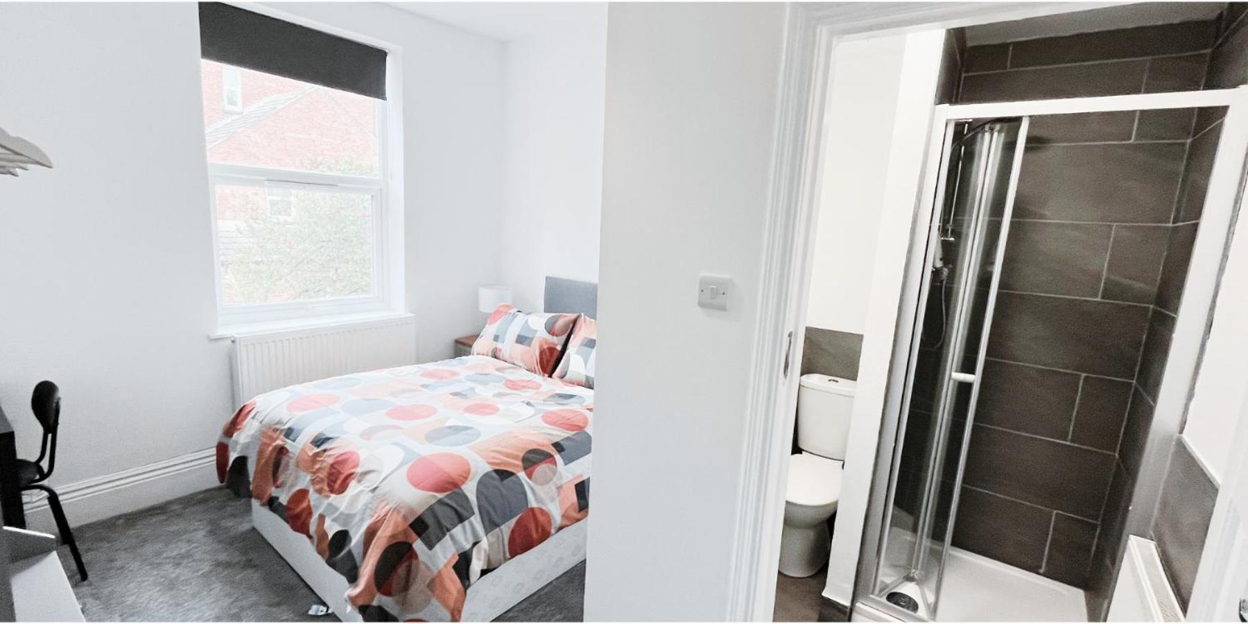 Private Room In Modern House Near Нотингам Екстериор снимка